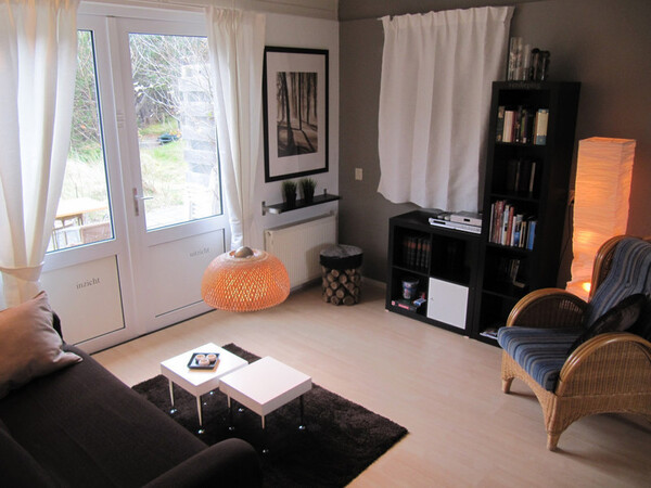 Digi-TV achter gordijn